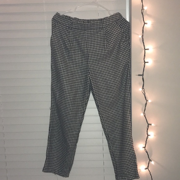 Houndstooth Pants - Picture 5 of 6